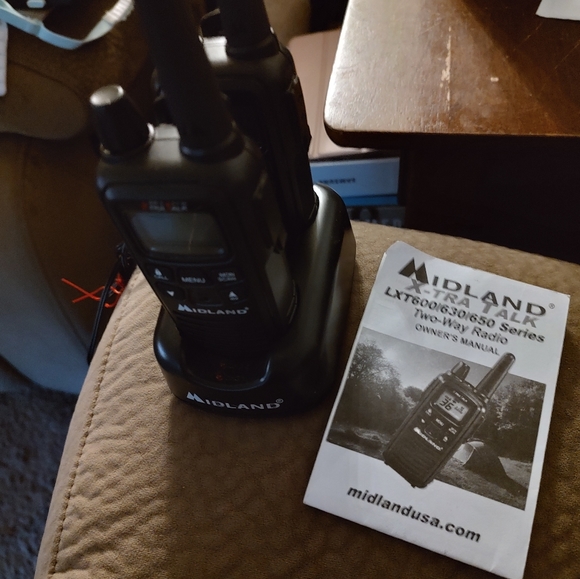 Midland 2 way walkie talkies - Picture 2 of 2